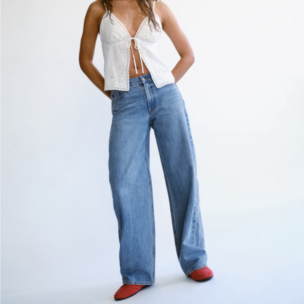 Abercrombie low rise ultra loose jean